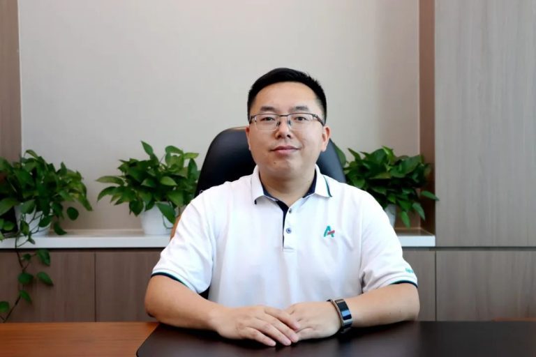 媒體專訪 | 沖刺“蝦蟹料登頂目标”！澳華“大客戶”戰略背後的增長邏輯！