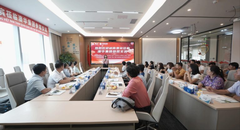 越南合作夥伴莅臨澳華集團總部交流，共謀深耕越南市場